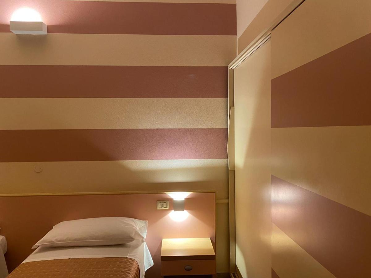 Hotel Savio Чезена Екстер'єр фото